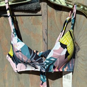 NWT Raisins bikini top size S